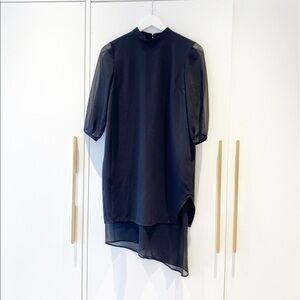 𝅺asymmetrical hem dress